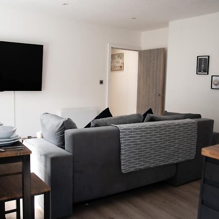 Bv Apt 2 Bedroom At Holmfirth Perfect Views Huddersfield Exterior photo